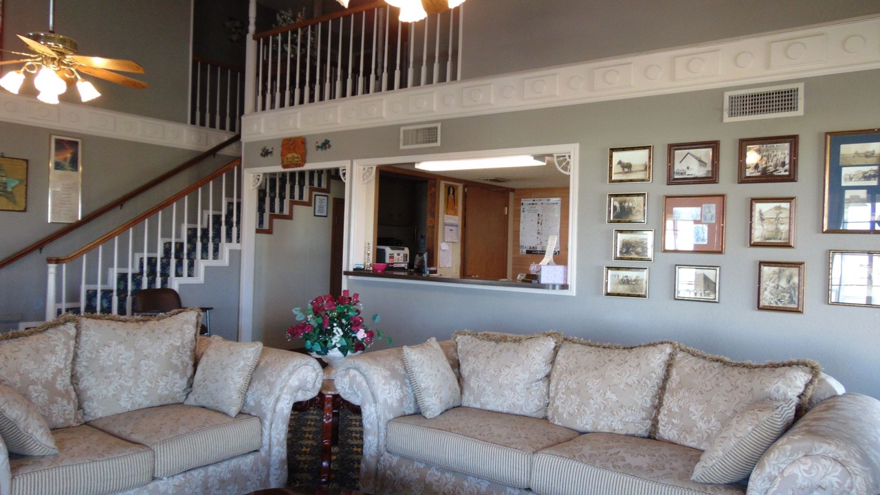 Photo of Livingroom in Lazbuddie