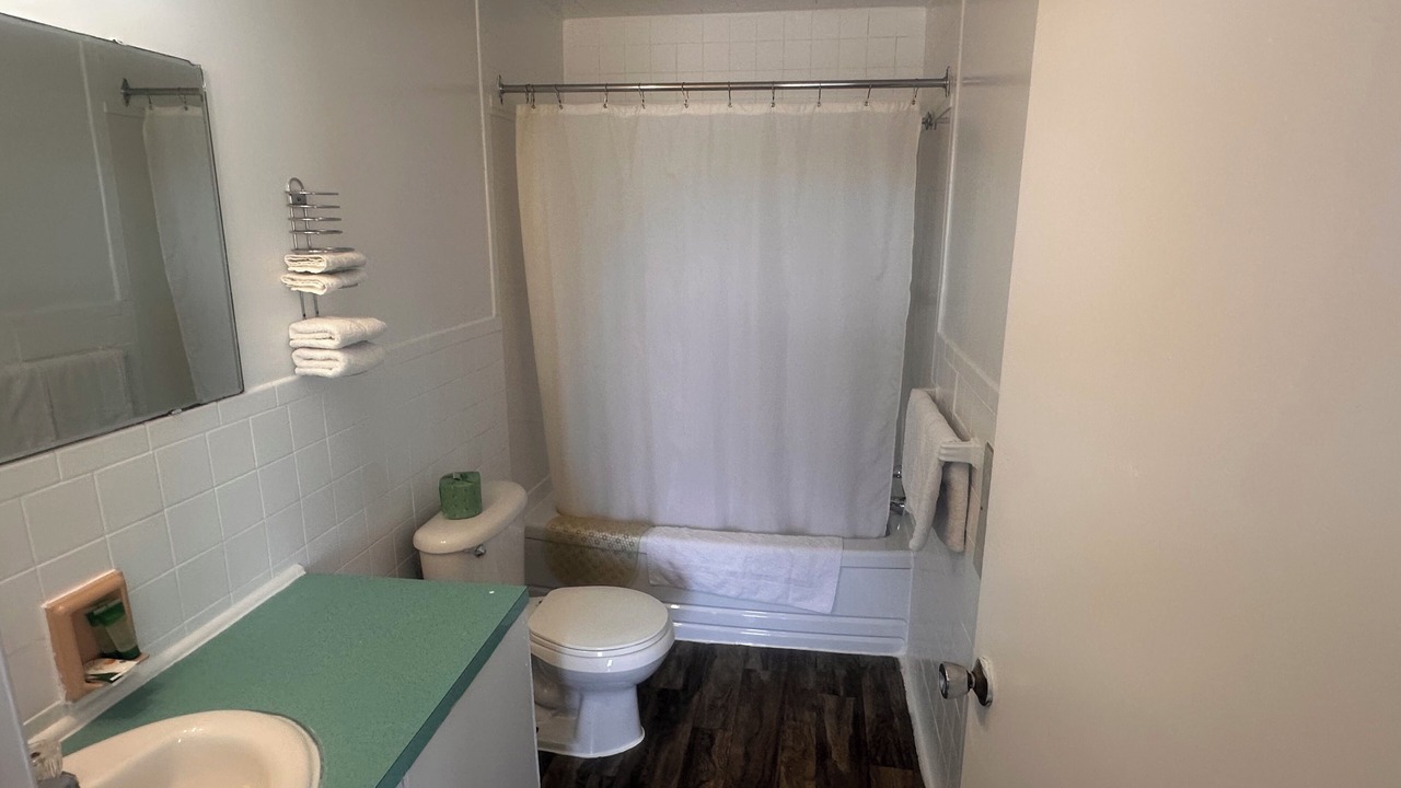 Photo of Bathroom in Chatham-Kent