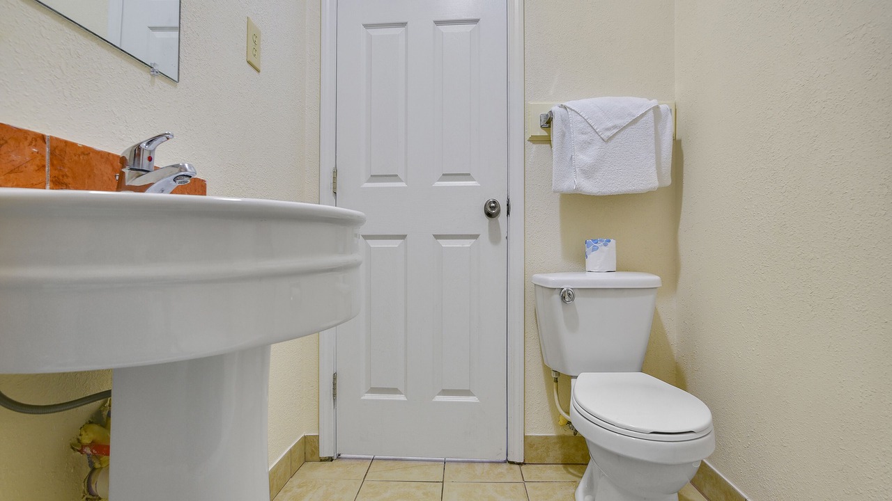 Photo of Bathroom in Shamrock
