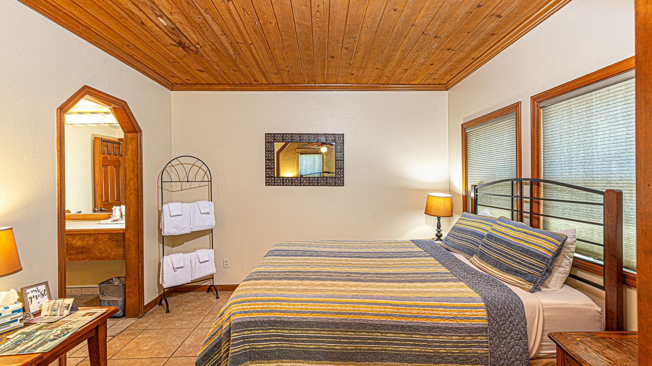 Photo of Bedroom in Mariposa