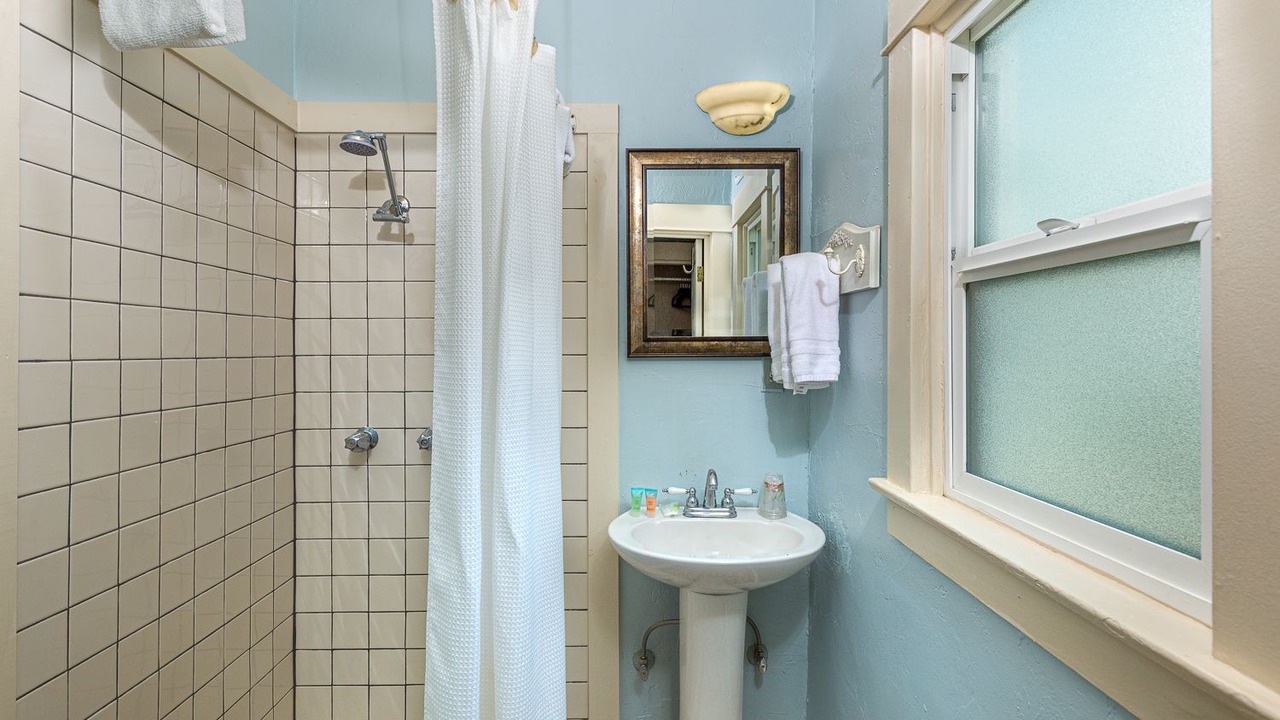 Photo of Bathroom in Mariposa