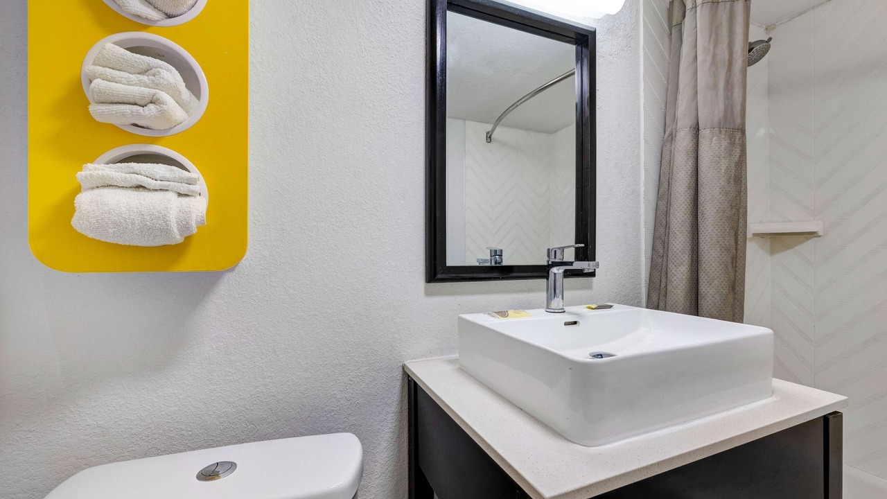 Photo of Bathroom in Lawrence