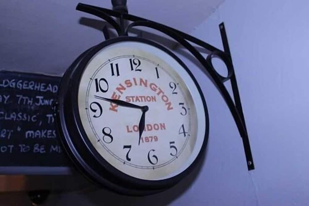 Photo of Others in Gwernymynydd