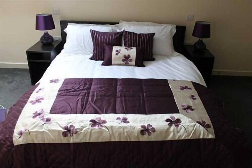 Photo of Others in Gwernymynydd