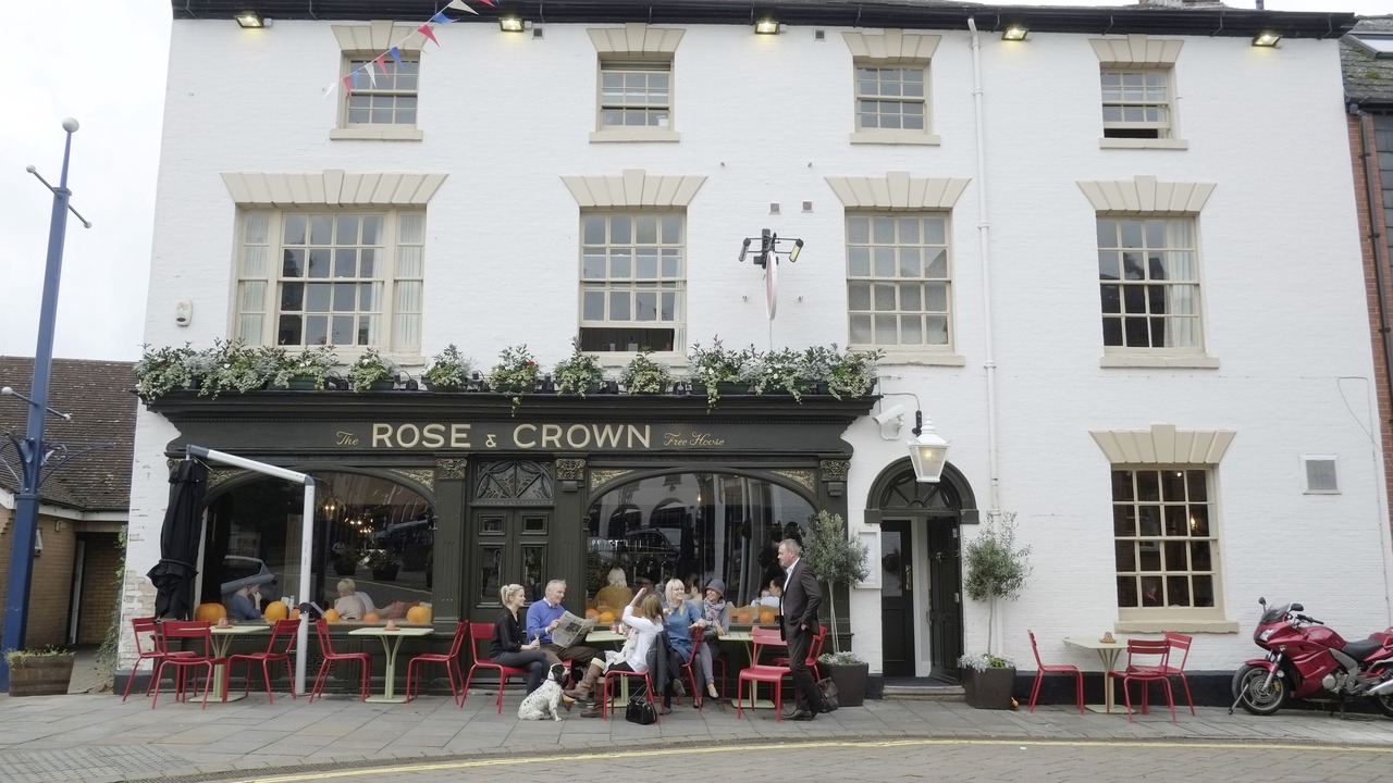 Photo of Buildings in Warwick Town Centre