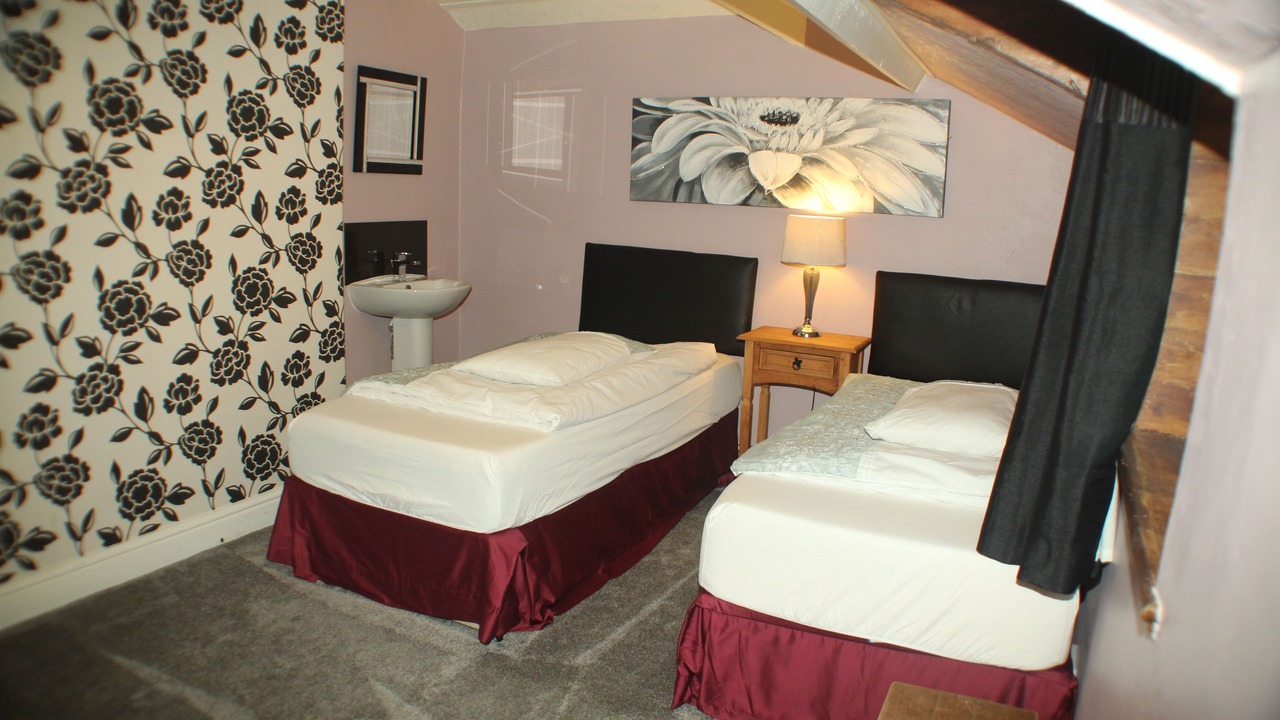 Photo of Bathroom in Dolwyddelan