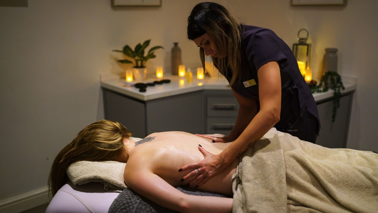 Photo of Bedroom in Gwbert