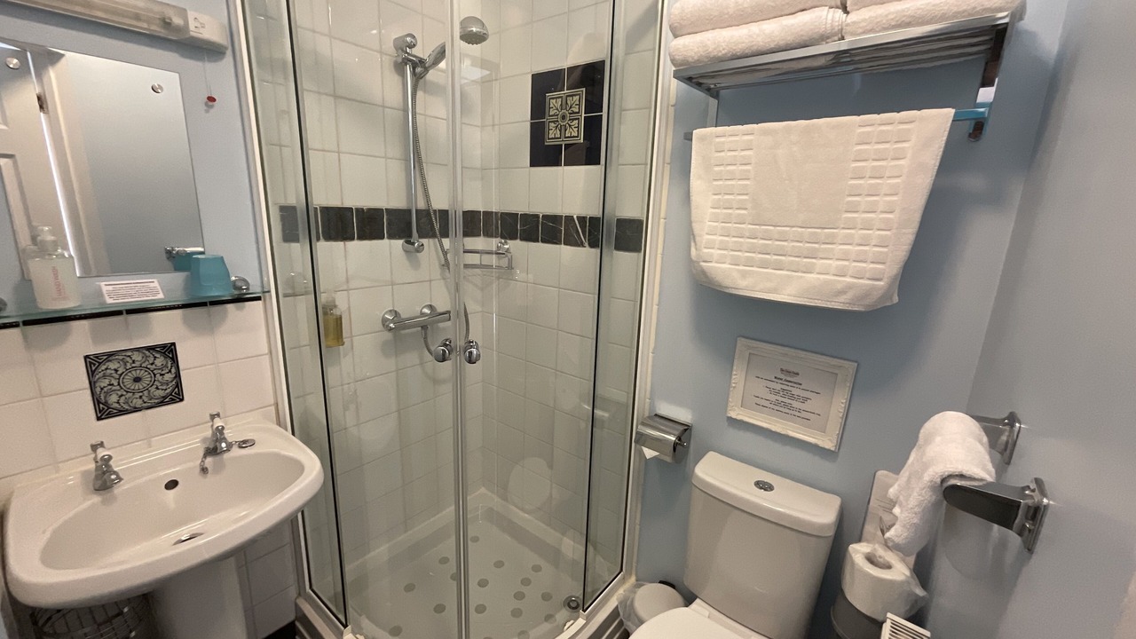 Photo of Bathroom in Totnes