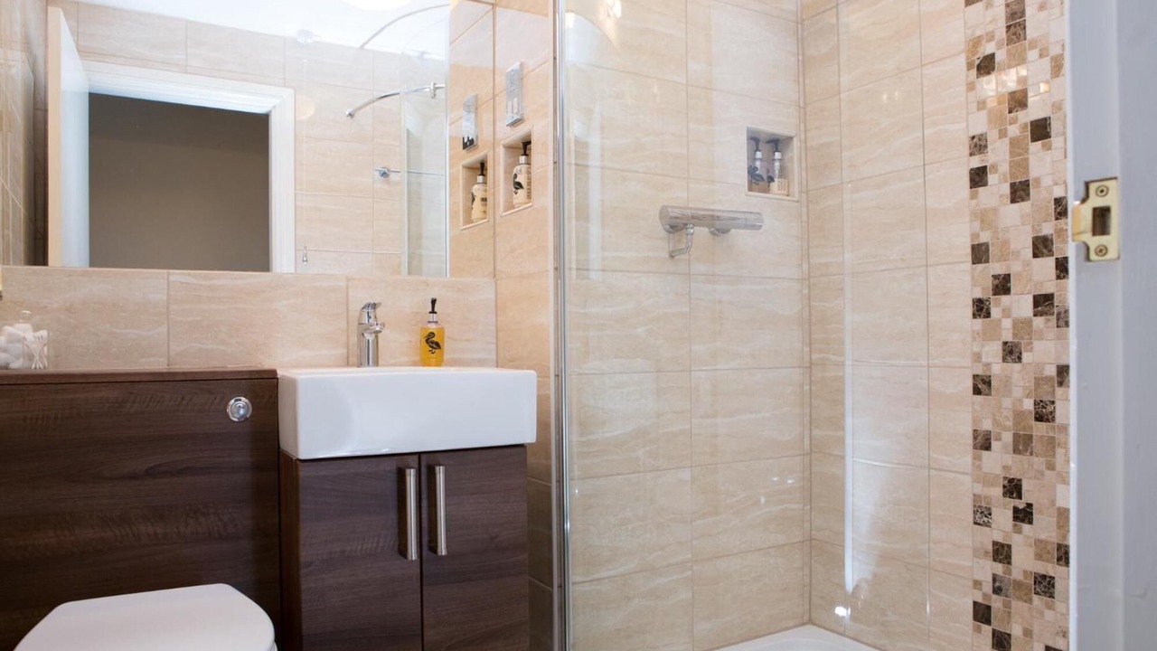 Photo of Bathroom in Tamworth