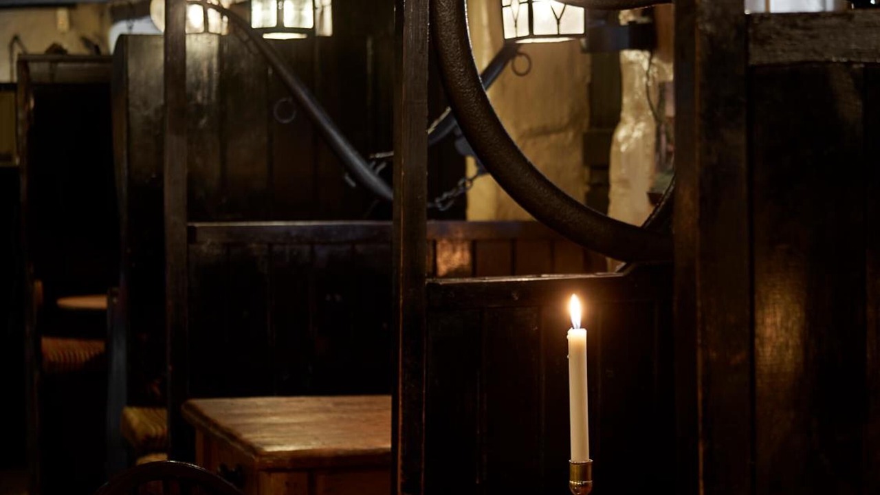 Photo of Others in Ebbesborne Wake