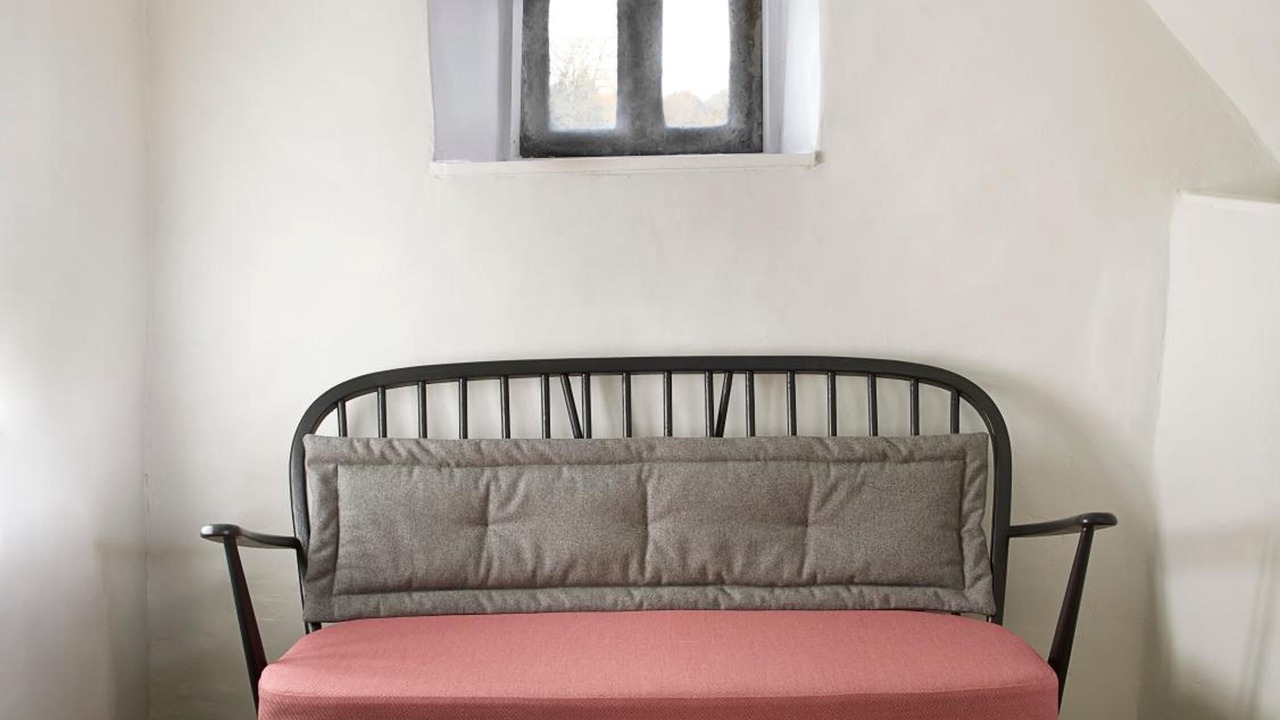 Photo of Others in Ebbesborne Wake