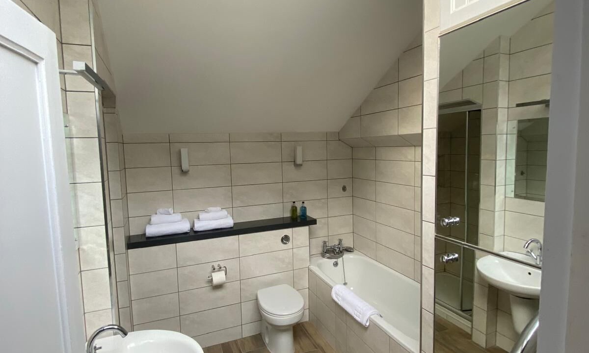 Photo of Bathroom in Petworth