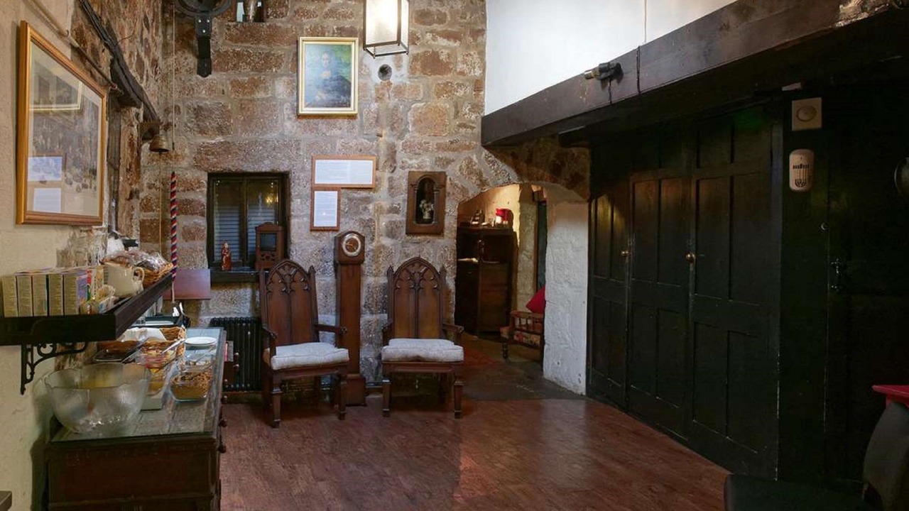 Photo of Others in South Zeal