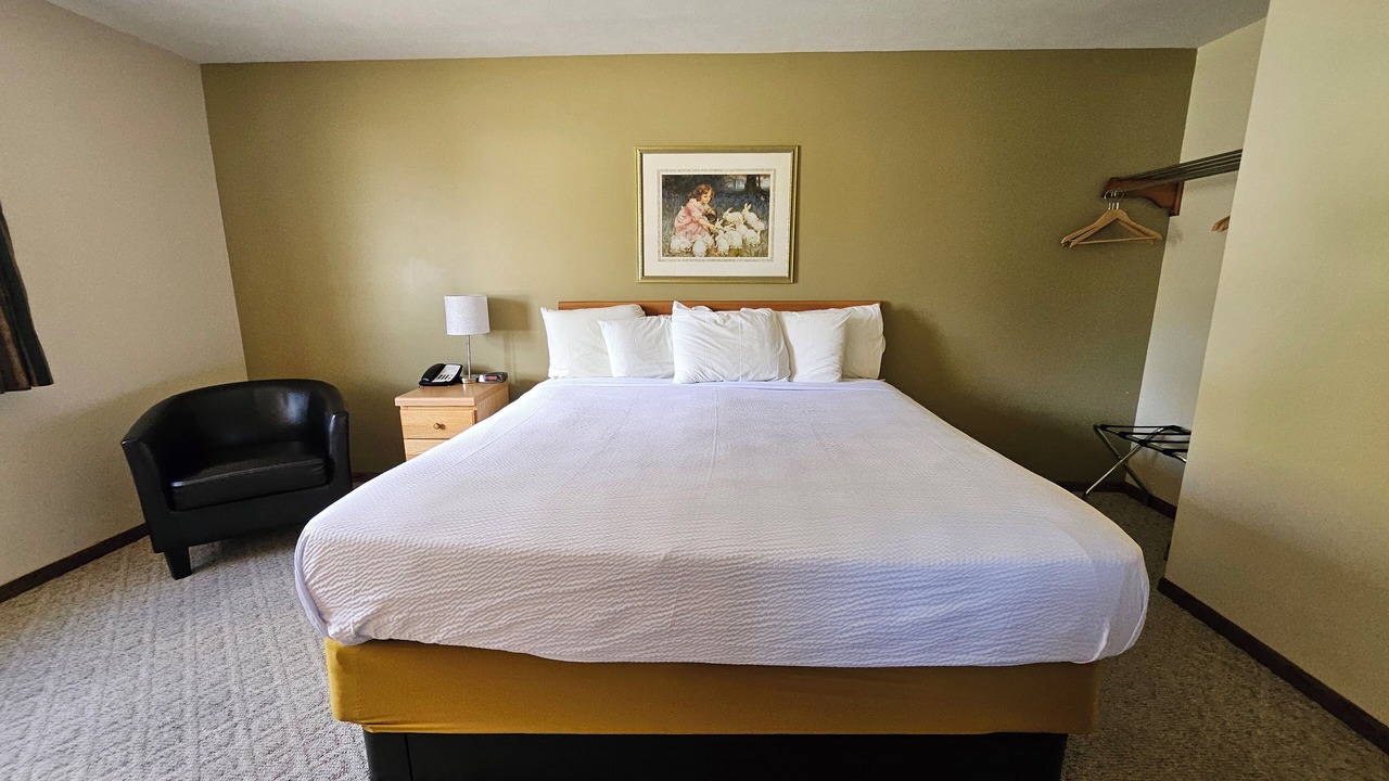 Photo of Bedroom in Escanaba