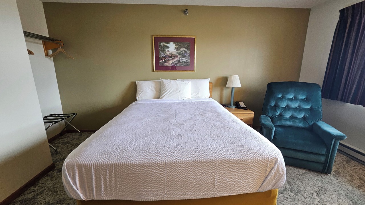 Photo of Bedroom in Escanaba