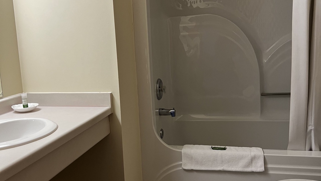 Photo of Bathroom in Escanaba