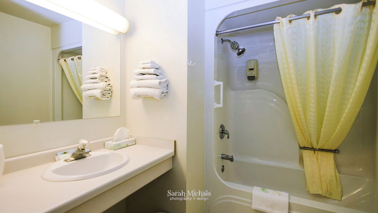 Photo of Bathroom in Iron Mountain