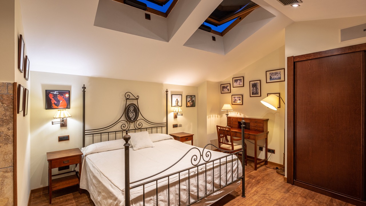 Photo of Bedroom in Viana