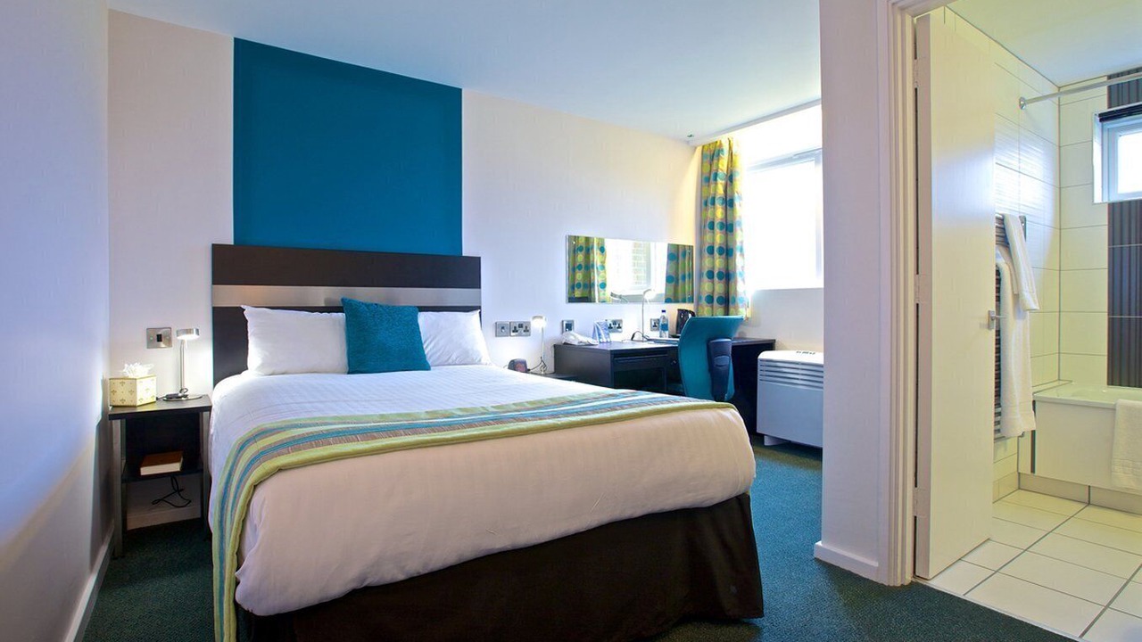 Photo of Bedroom in Cranfield