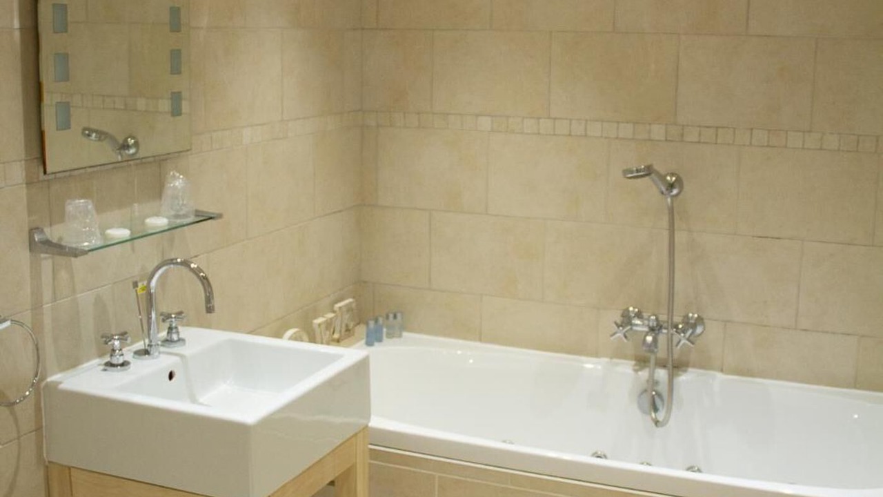 Photo of Bathroom in Chatham