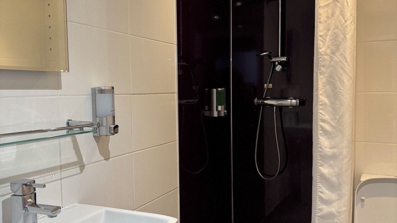 Photo of Bathroom in Chatham