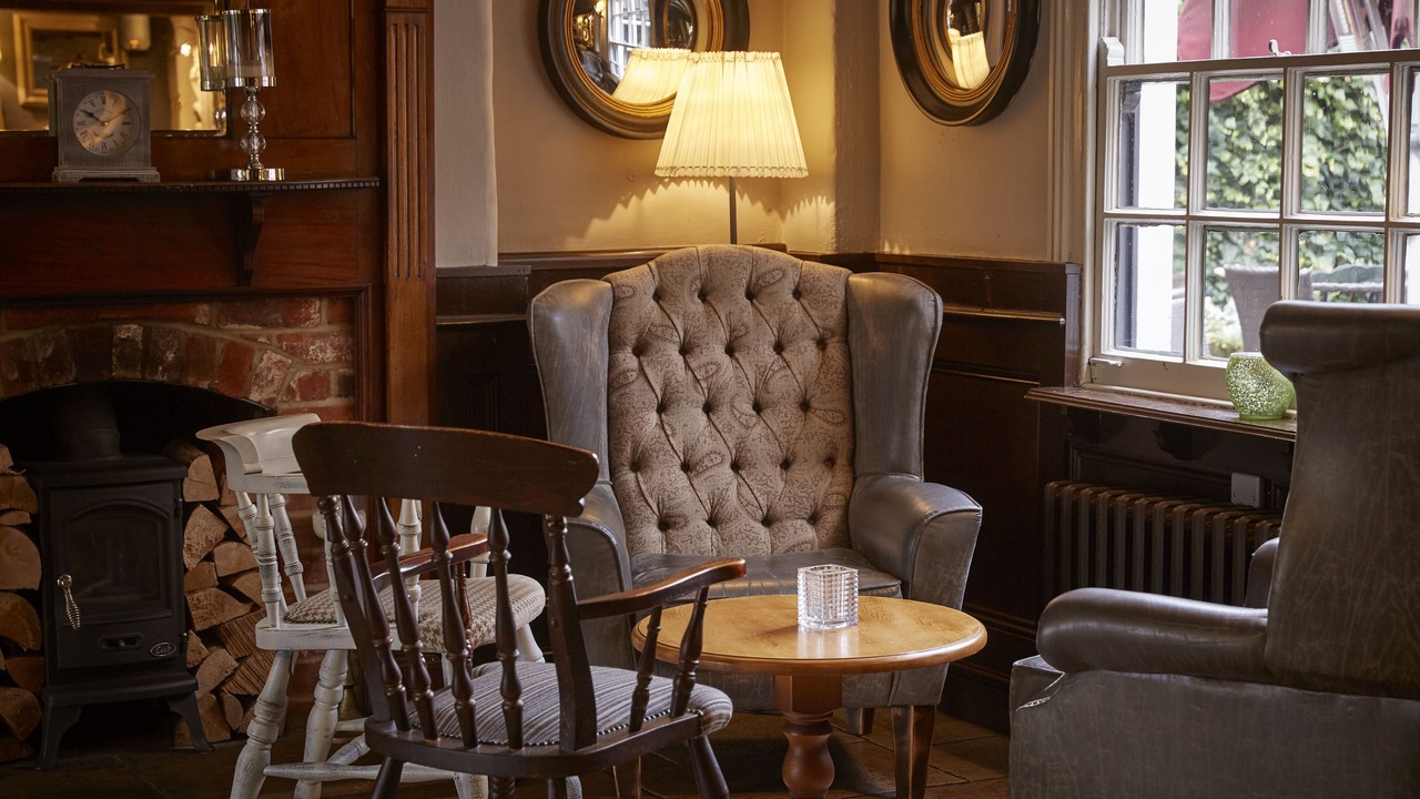 Photo of Others in Chipperfield