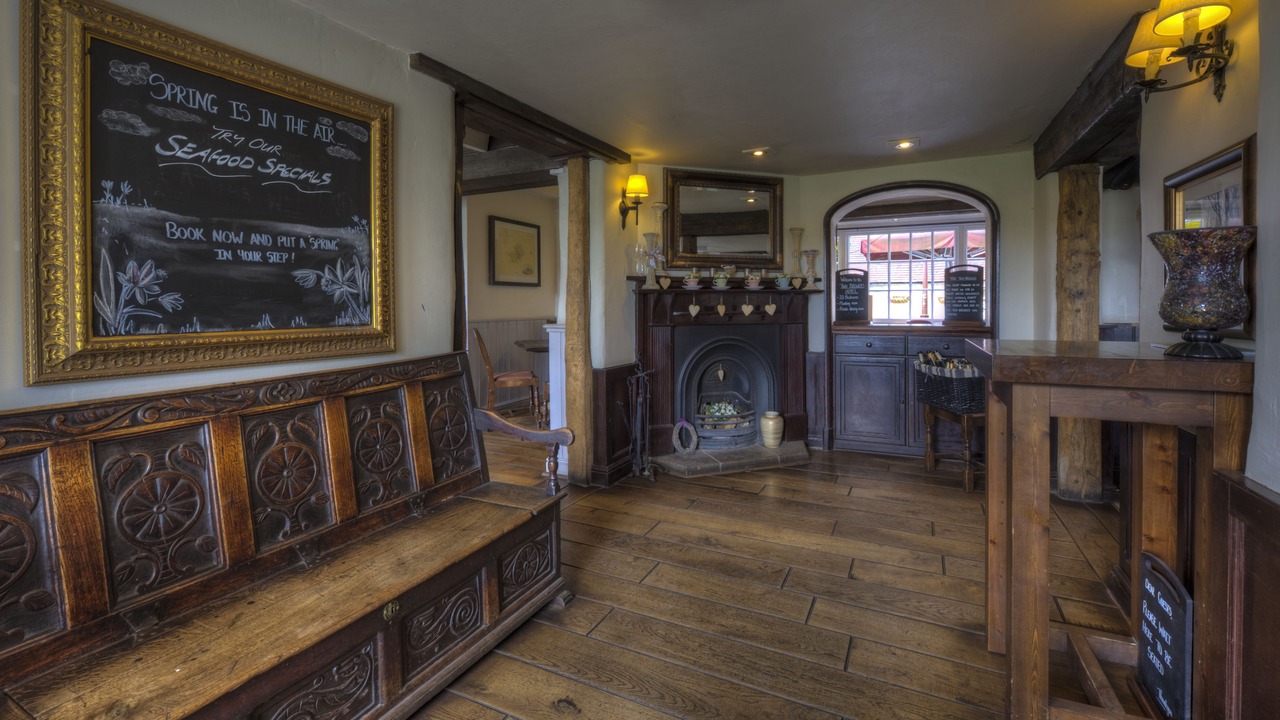 Photo of Others in Chipperfield