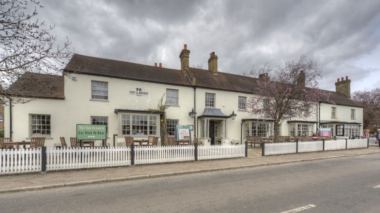 Photo of Buildings in Chipperfield