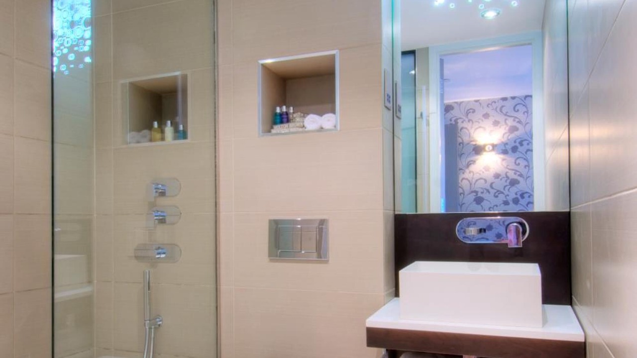 Photo of Others in West Hendon