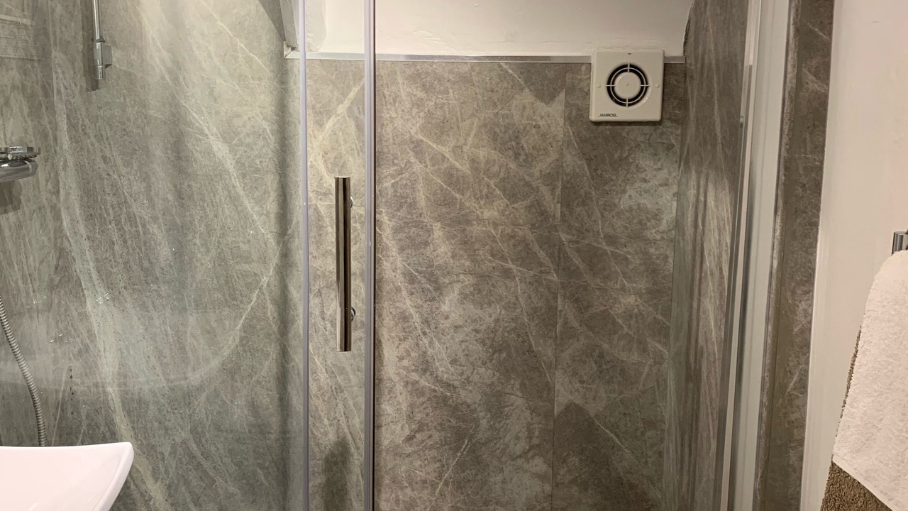 Photo of Bathroom in Barton Mills