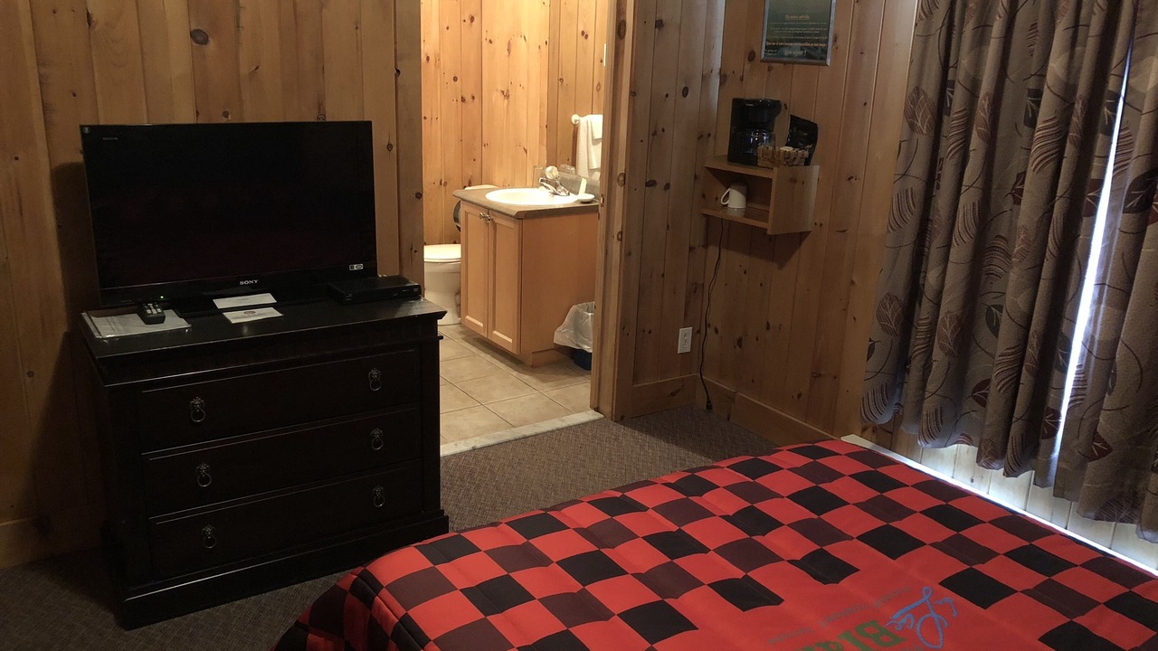Photo of Bedroom in Saint-Alexis-des-Monts