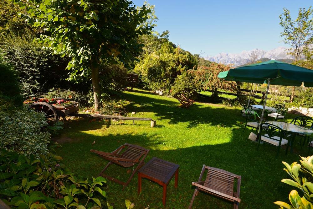 Photo of Outdoor in Frama