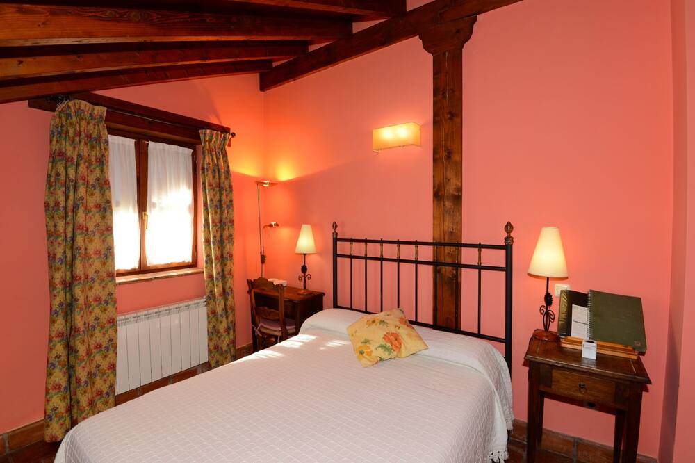 Photo of Bedroom in Frama