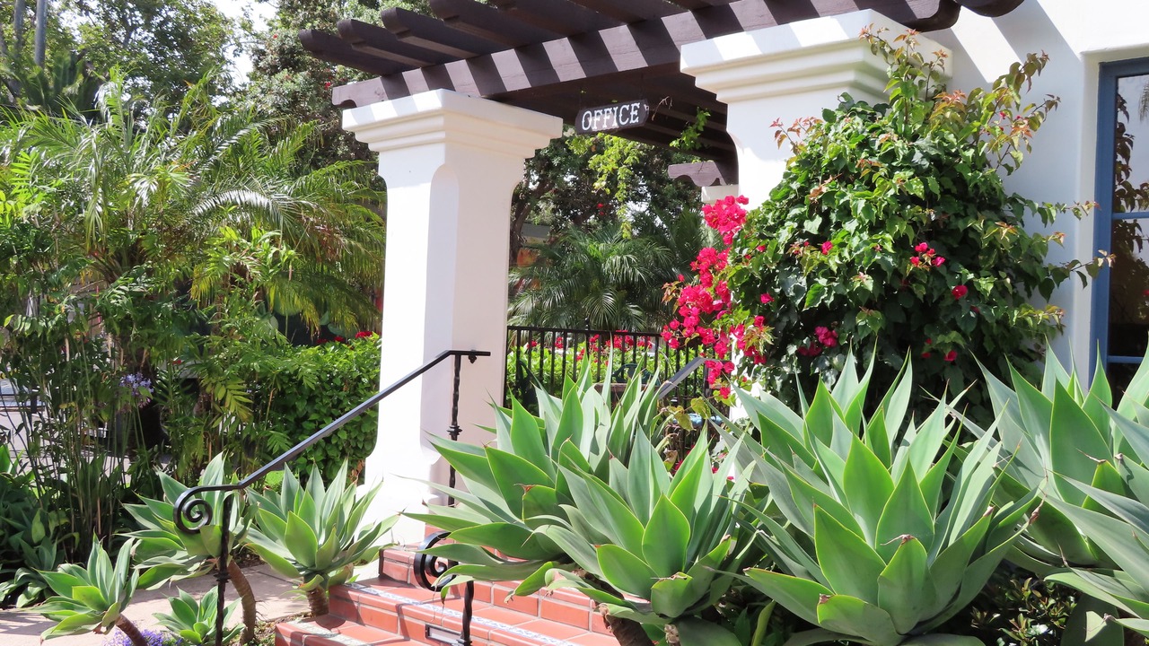 Photo of Patio Balcony in West Beach