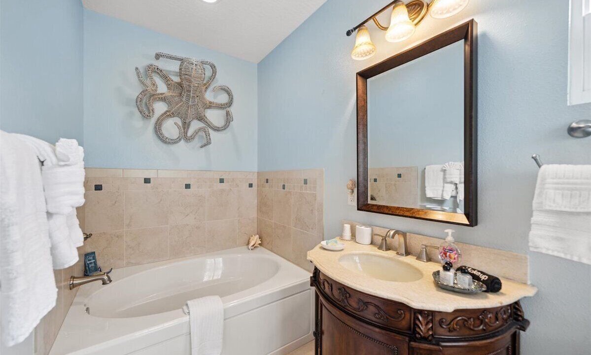 Photo of Bathroom in Melbourne Beach