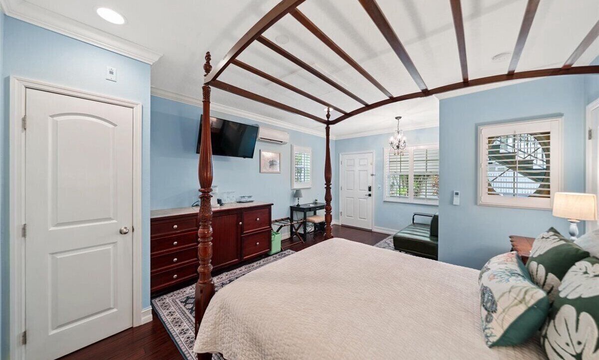 Photo of Bedroom in Melbourne Beach