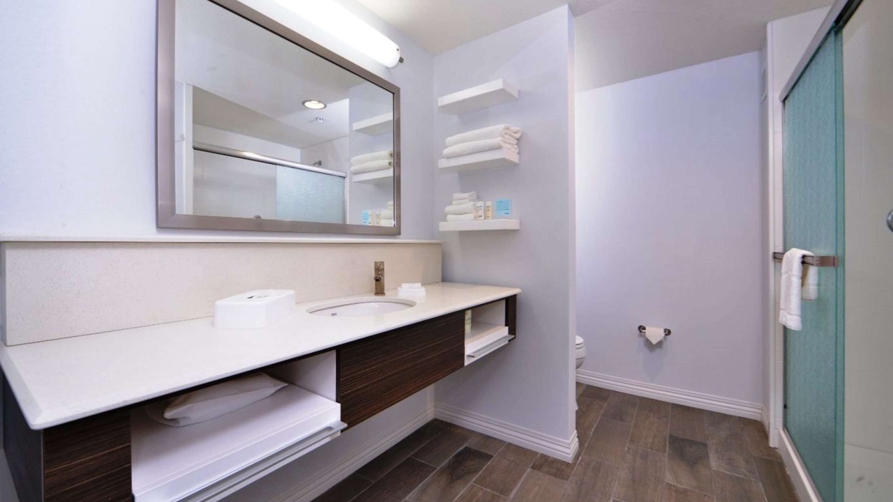 Photo of Bathroom in Leavenworth