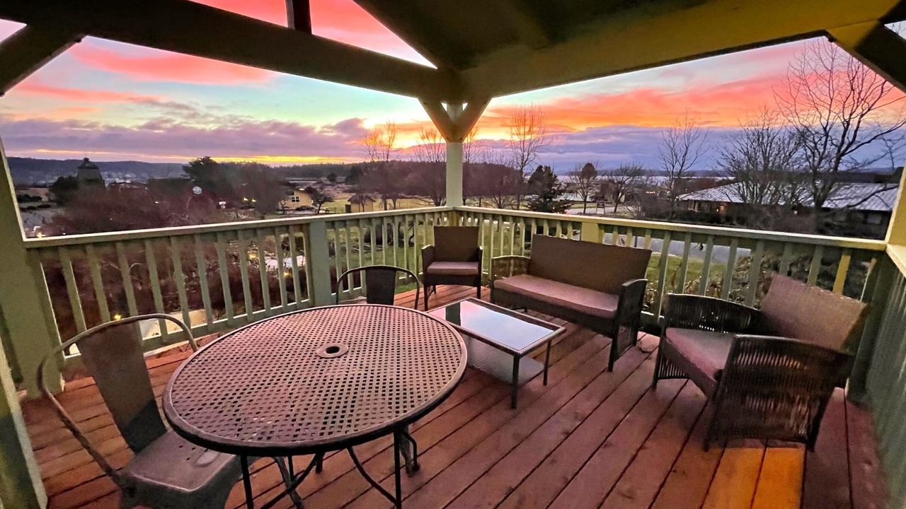 Photo of Bedroom in Lopez Island