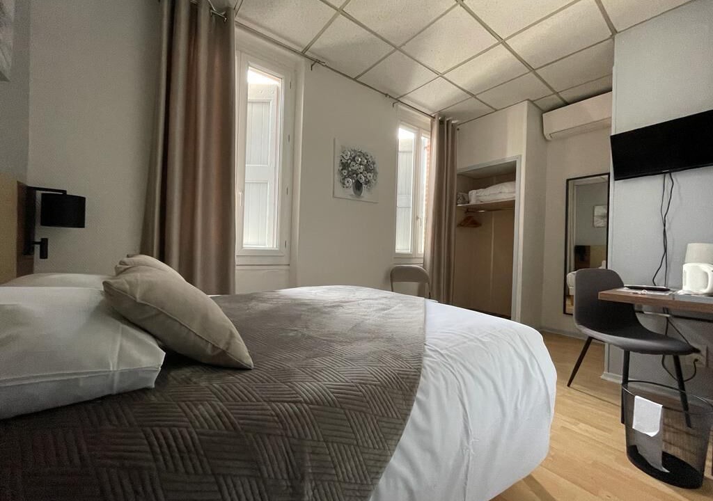 Photo of Bedroom in Albi