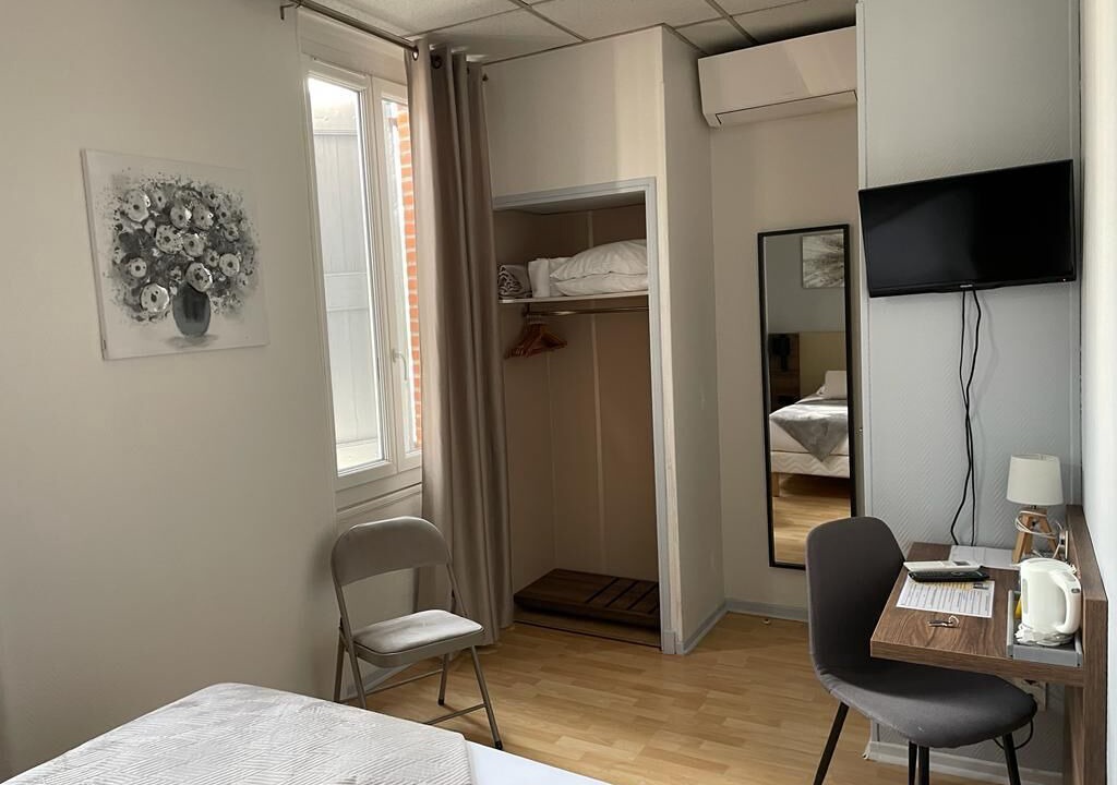 Photo of Bedroom in Albi