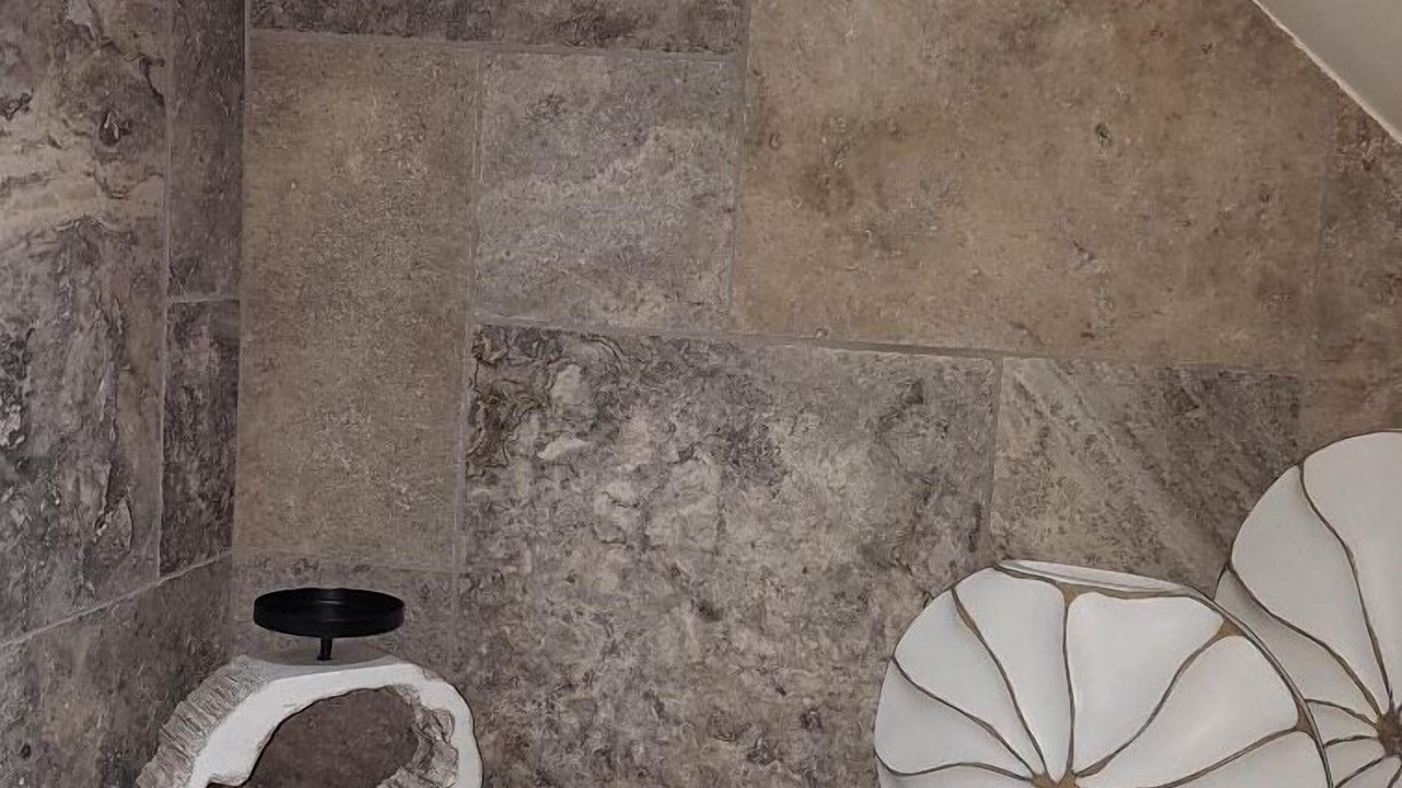 Photo of Bathroom in Lanark