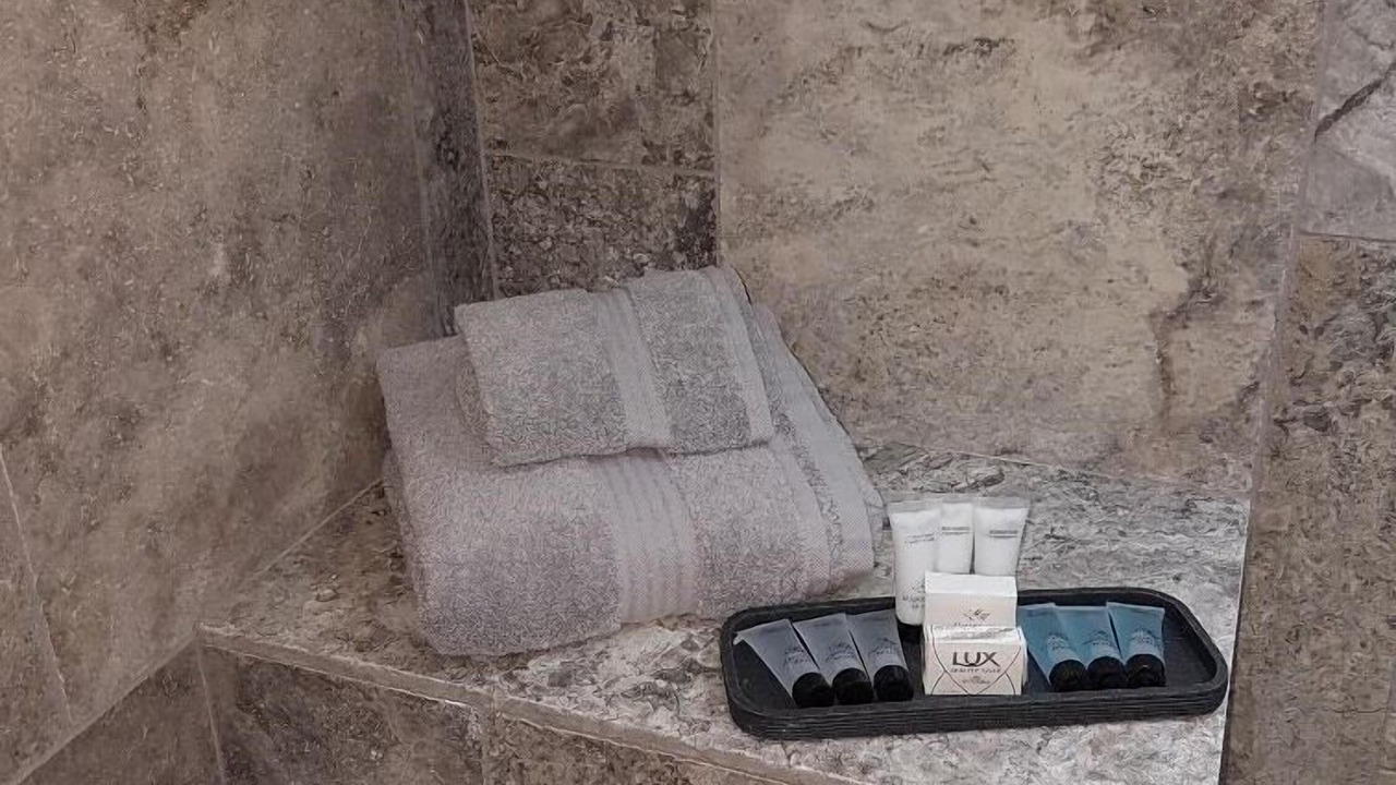 Photo of Others in Lanark