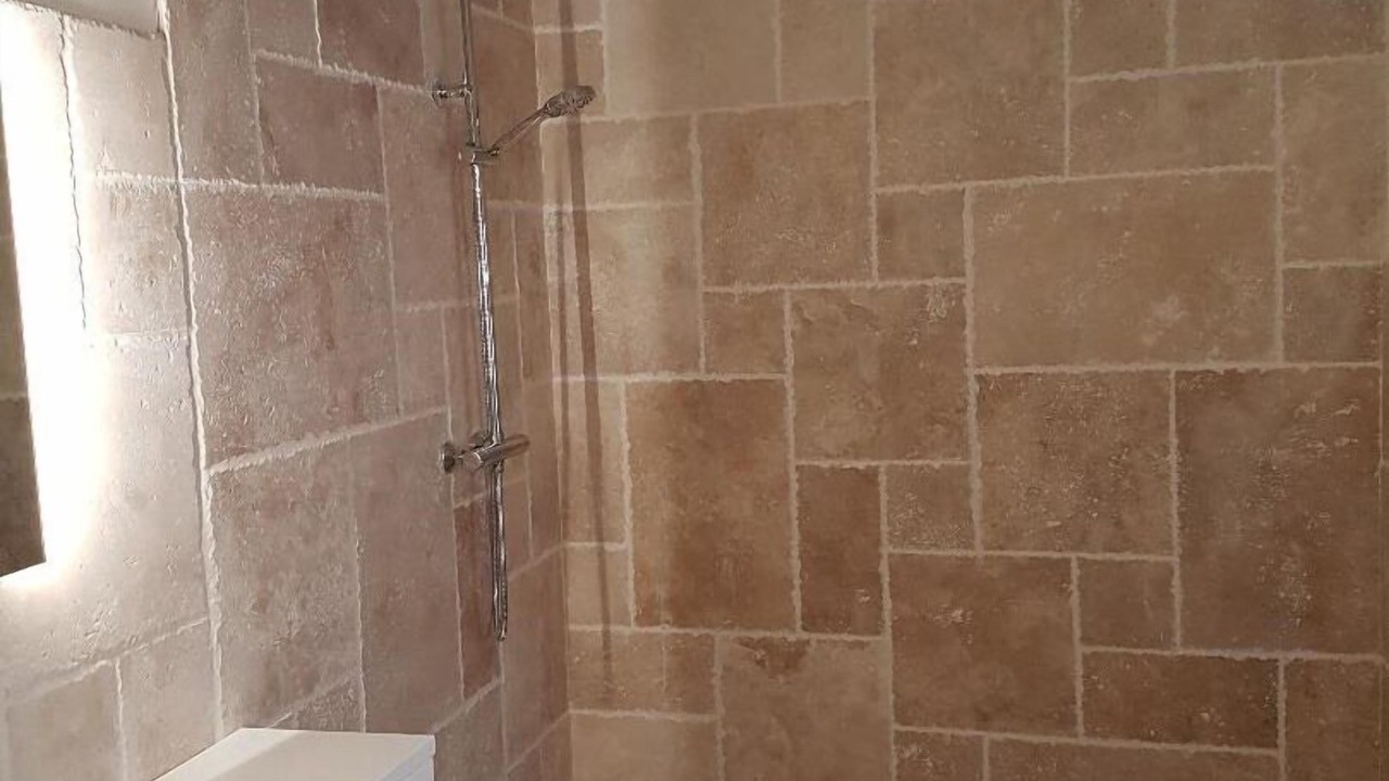 Photo of Bathroom in Lanark