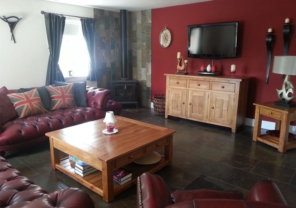 Photo of Others in Lanark