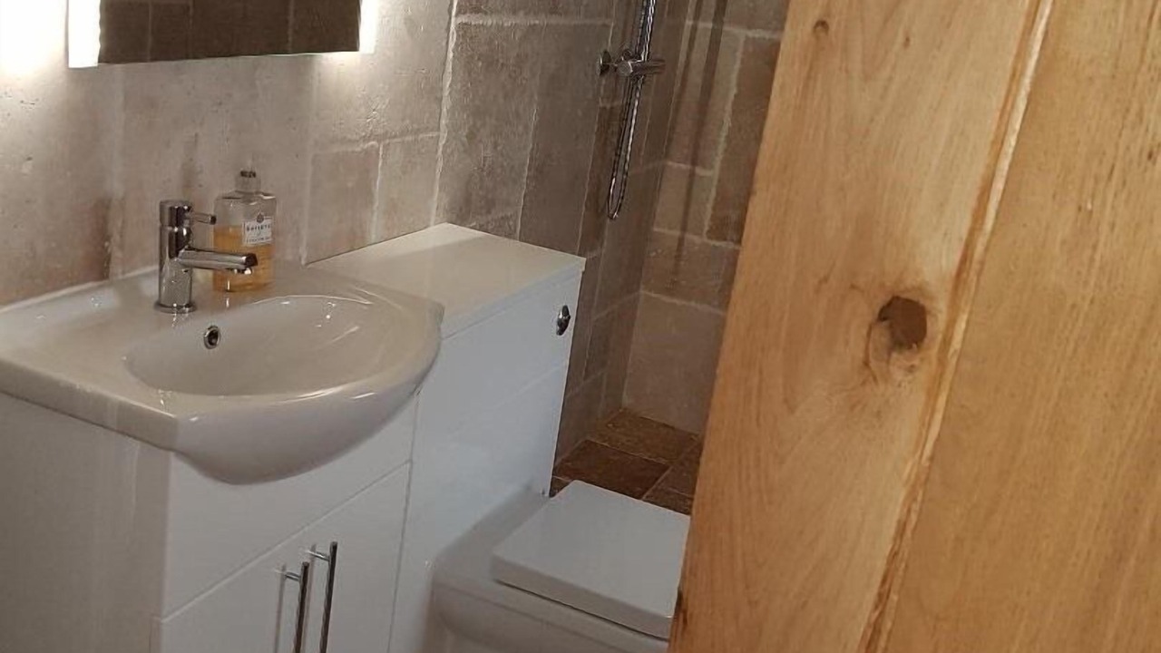 Photo of Bathroom in Lanark