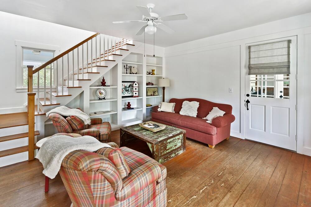 Photo of Others in Madison