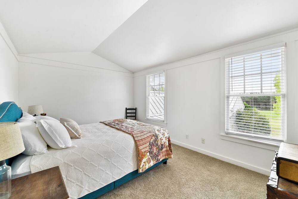 Photo of Others in Madison