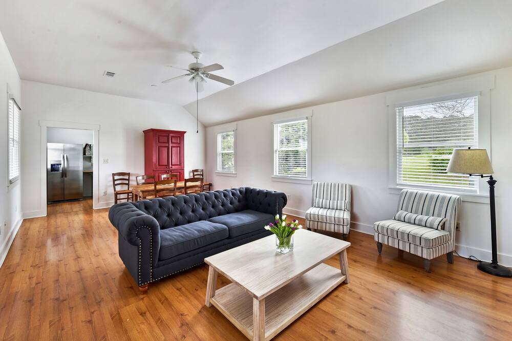 Photo of Others in Madison