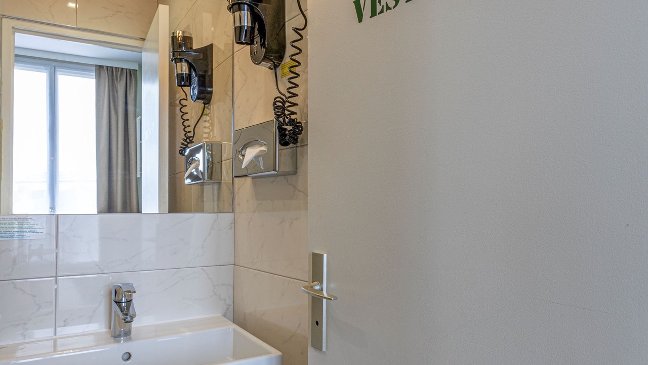 Photo of Bathroom in Centre Ville