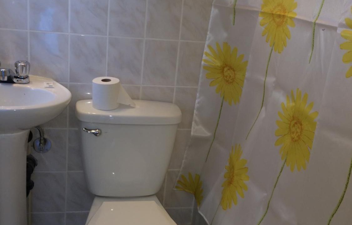 Photo of Bathroom in Cote-Des-Neiges—Notre-Dame-De-Grace